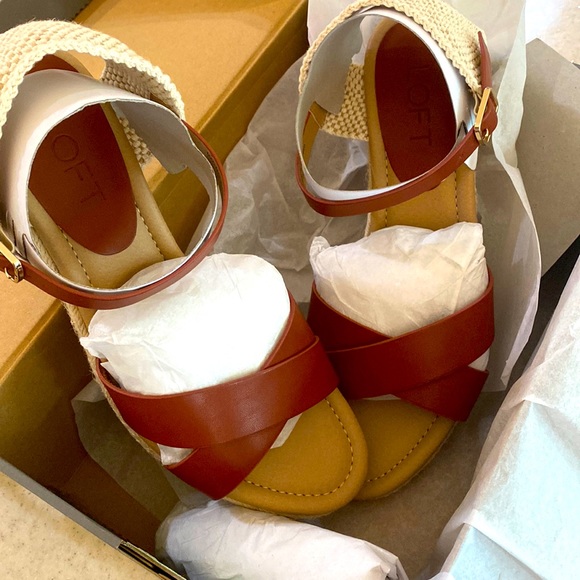 Espadrille wedge sandal - Picture 1 of 3